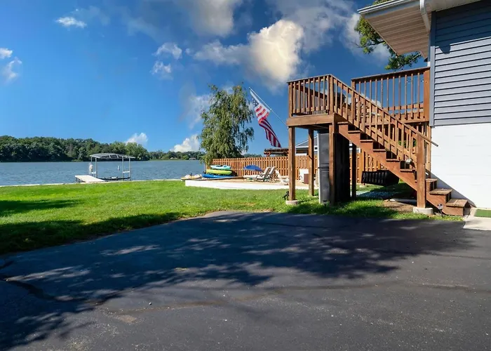 The House On Myers Bay - 3-bed 2-bath Luxury With Private Pier Firepit And Deck