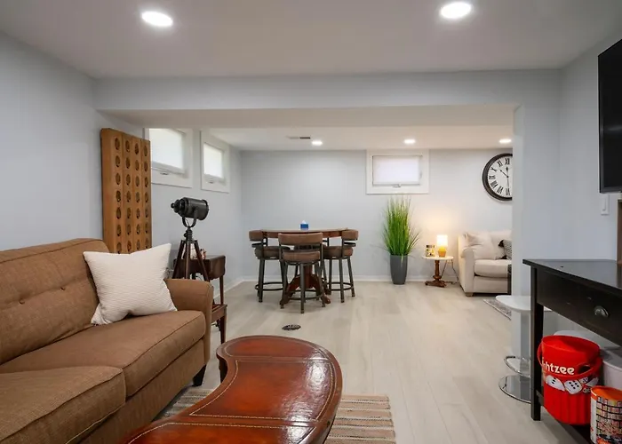 Casa vacanze The House On Myers Bay - 3-bed 2-bath Luxury With Private Pier Firepit And Deck Fox Lake